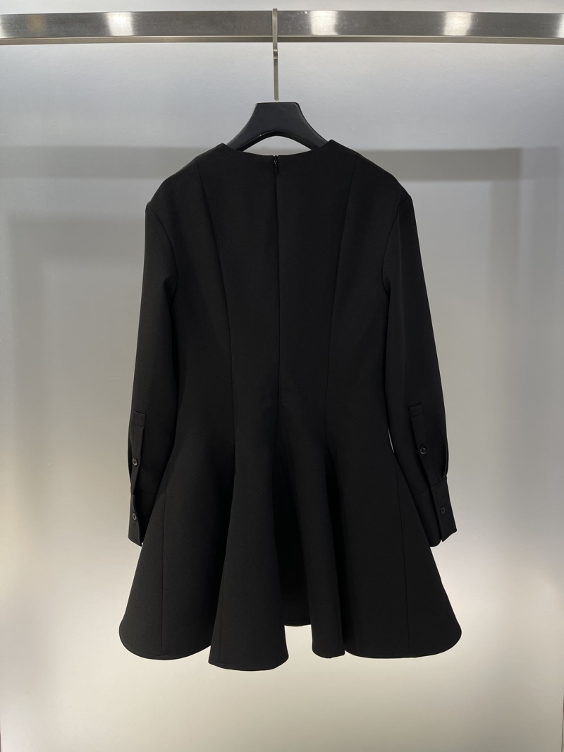 Va1e*ntin0 dress